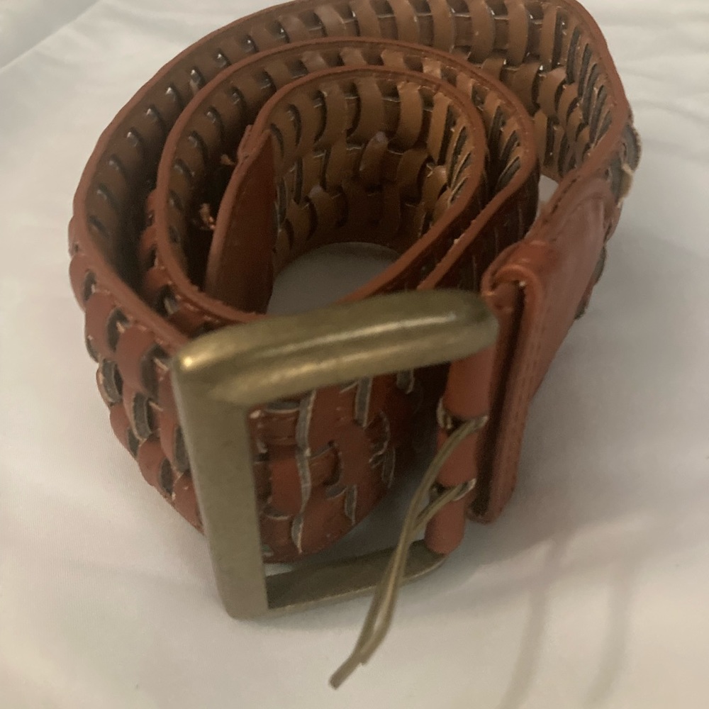 Large buckle pleather woven belt